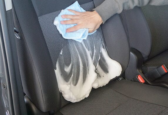 SOFT99 | 日本製 | ROOMPIA  汽車內籠專用清潔劑 Interior Shampoo for Car P5