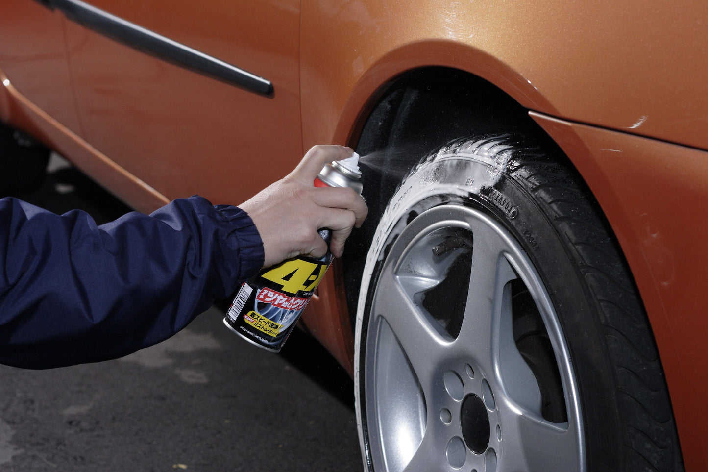 SOFT99 | 4-X 特快輪胎清潔保護劑 | 日本製 | MOOBI 香港網上汽車用品專門店 p3